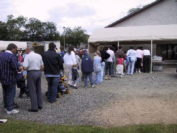 Queue for burgers