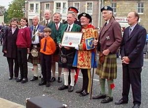 Arms Presentation 1999