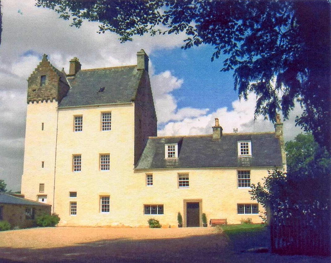 Kinnairdy Castle